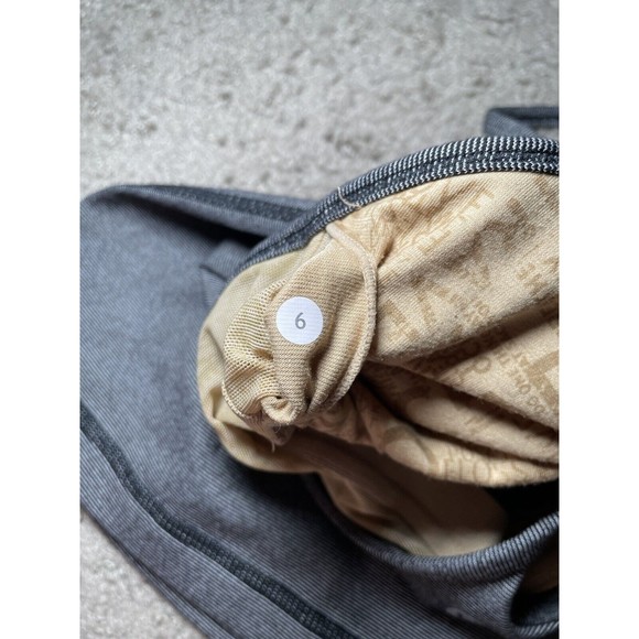 Lululemon Power Y Tank Top Size 6 Women's Black Gray Wee Stripe Sports Classic - Picture 8 of 8